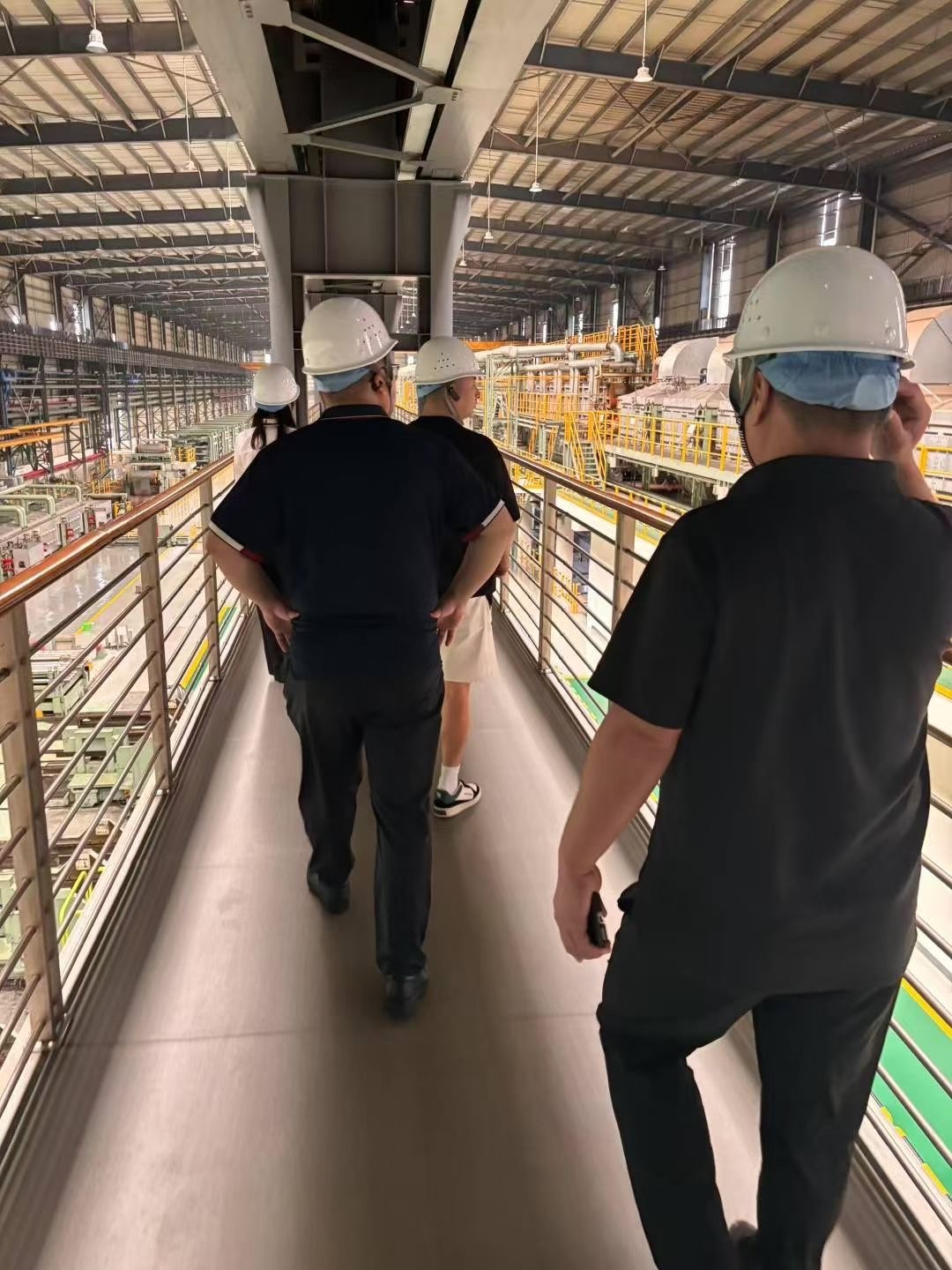 Ultimi blog aziendali su Il capo della Sylaith Special Steel ha visitato la prima linea per supervisionare e ispezionare rigorosamente la qualità del prodotto