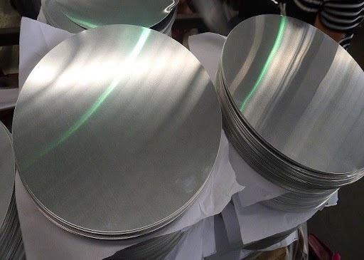 Il cerchio di alluminio 1235 dell'alimento del grado placca il vassoio d'approvvigionamento d'argento coniato a freddo