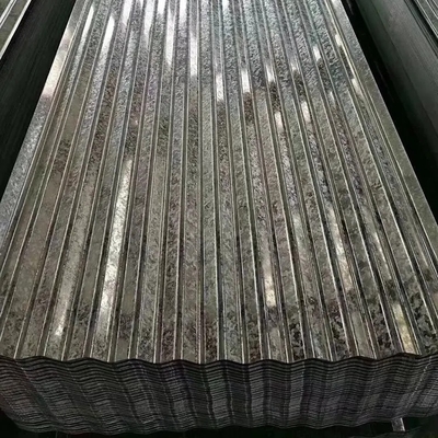 le bobine d'acciaio AZ150 duro del galvalume di 0.25mm G550 AZ70 hanno ondulato lo strato del tetto